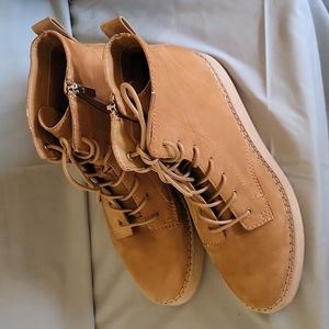 Dolce Vita Tan Wedge Boots NWOT WO's 9.5